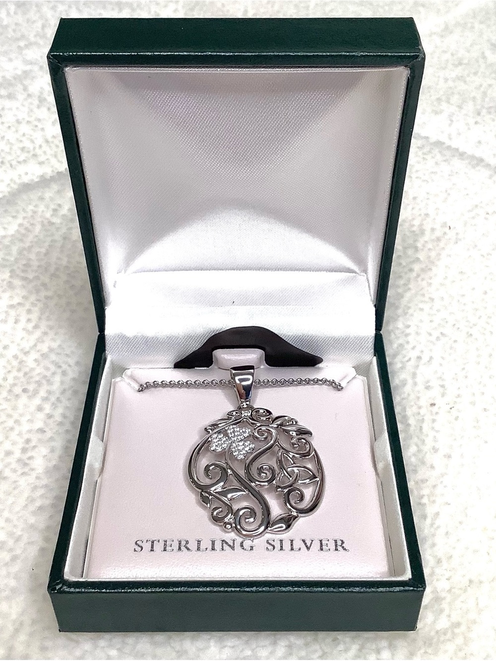 NIB Solvar Sterling Silver Pave Shamrock Celtic Filigree Pendant Necklace 20"